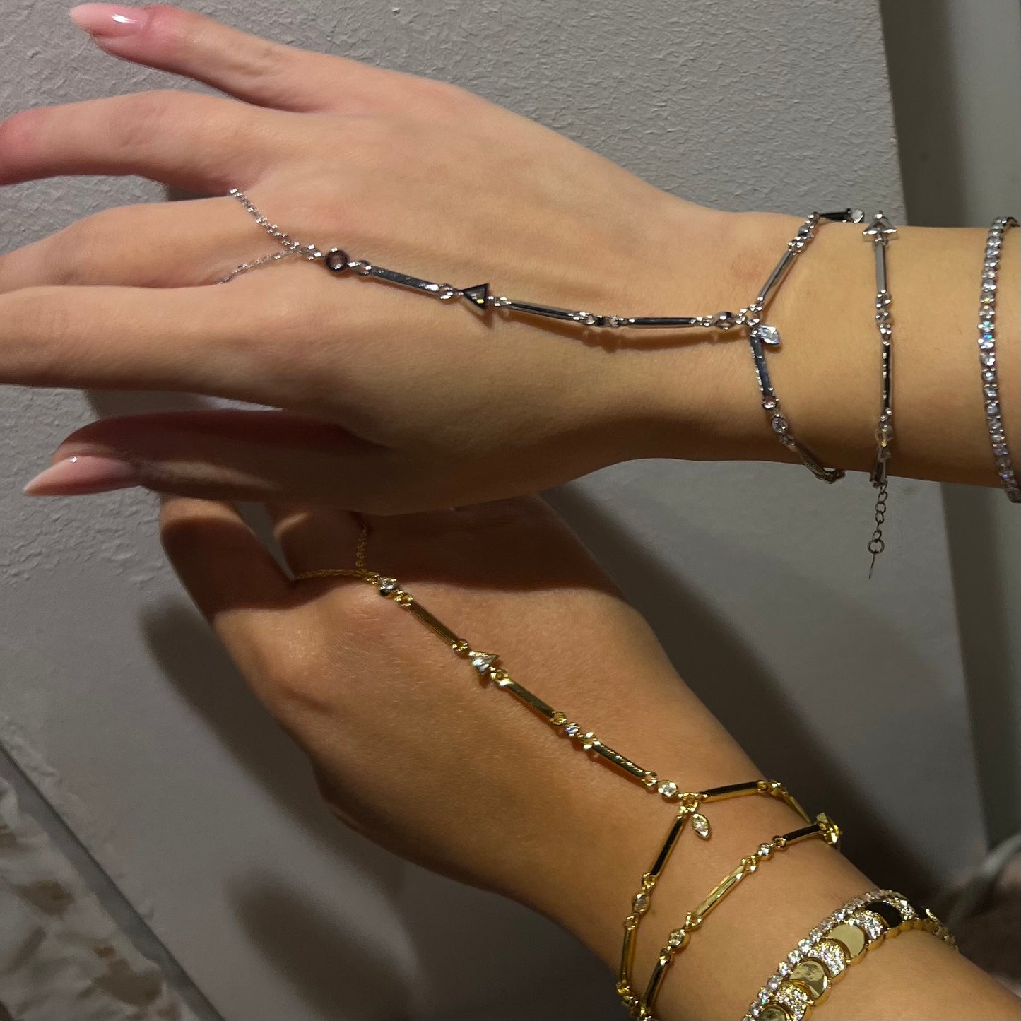 AURORA HAND CHAIN