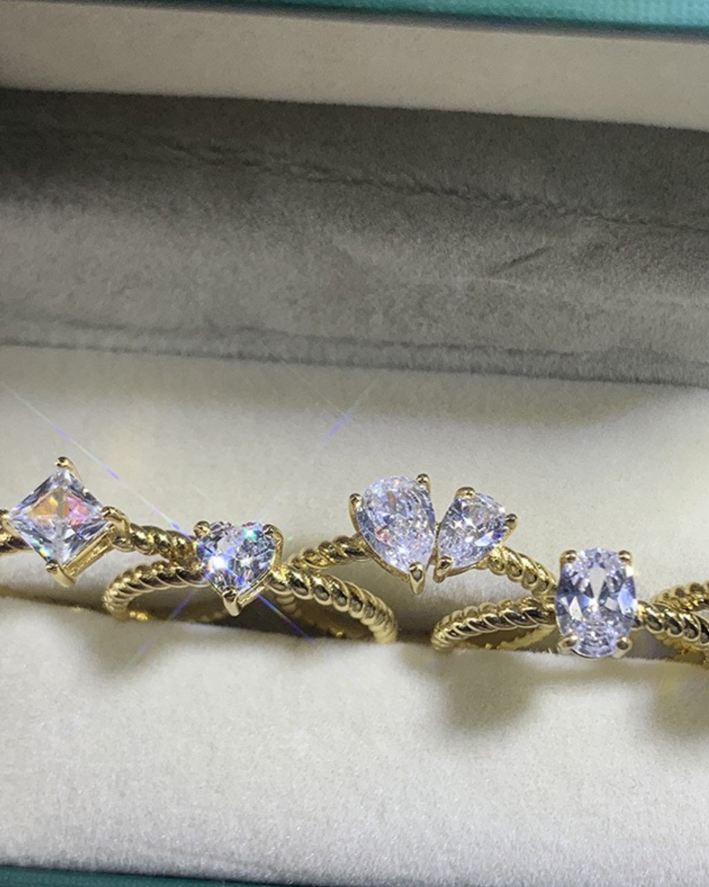 Twisted Band Ring