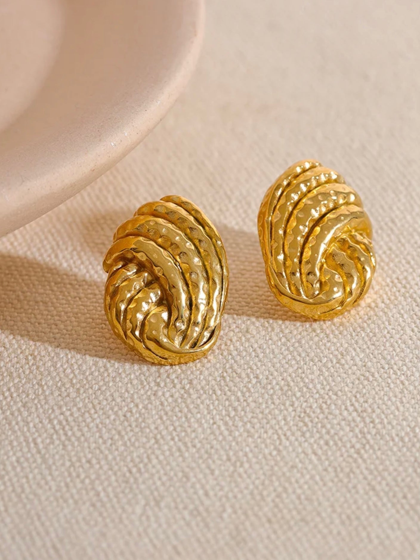 MILA EARRINGS